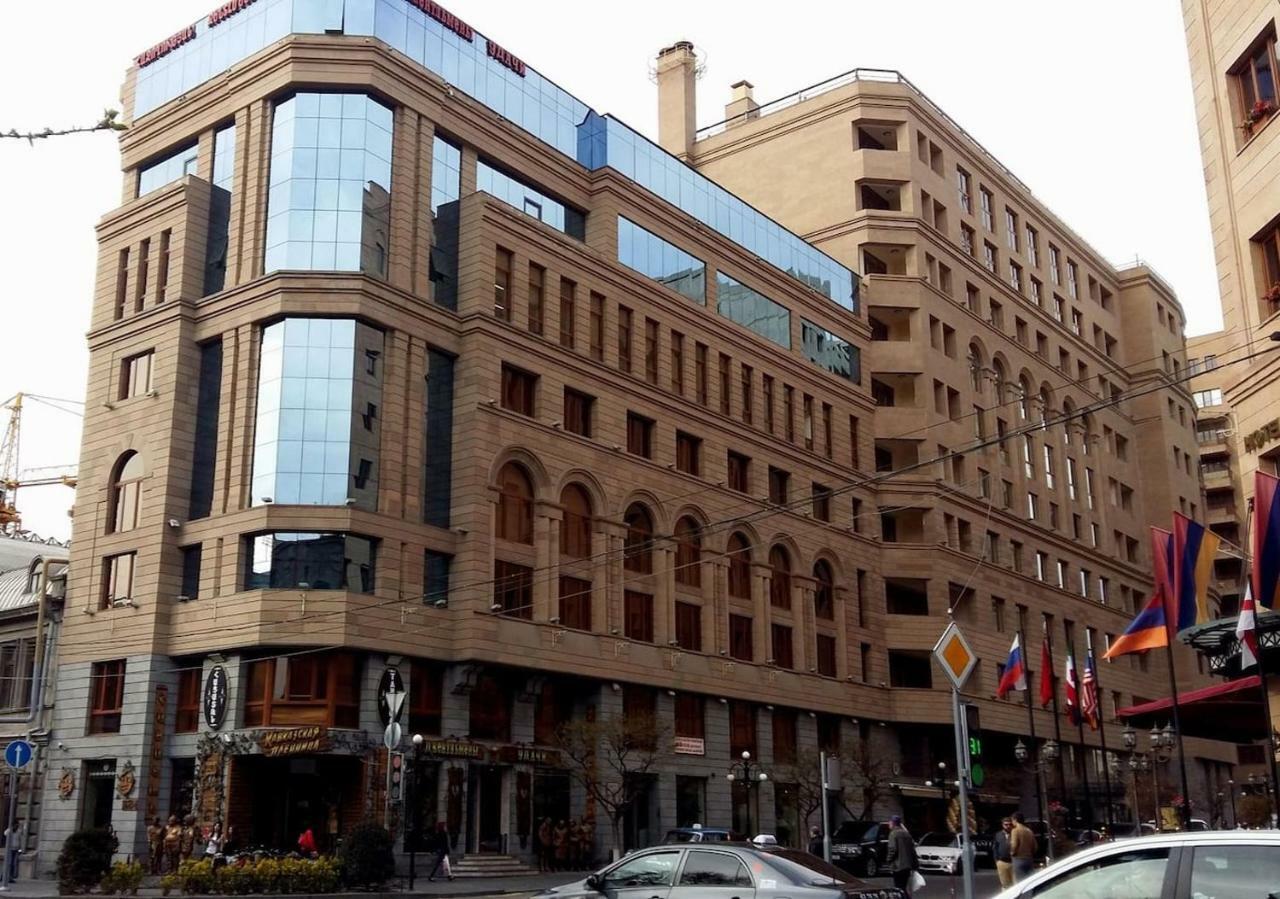 La Petite Maison يريفان المظهر الخارجي الصورة